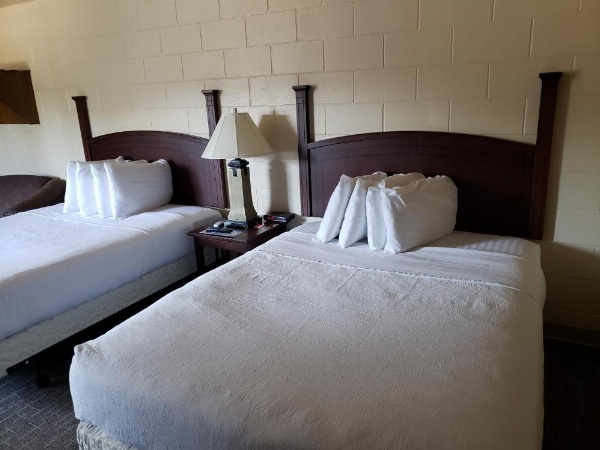 Autumn's Inn image 11
